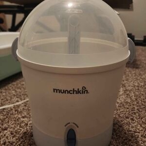 Munchkin Bottle Warmer